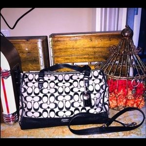 RARE😍 EUC LG COACH BLK & GRAY SATCHEL + Strap